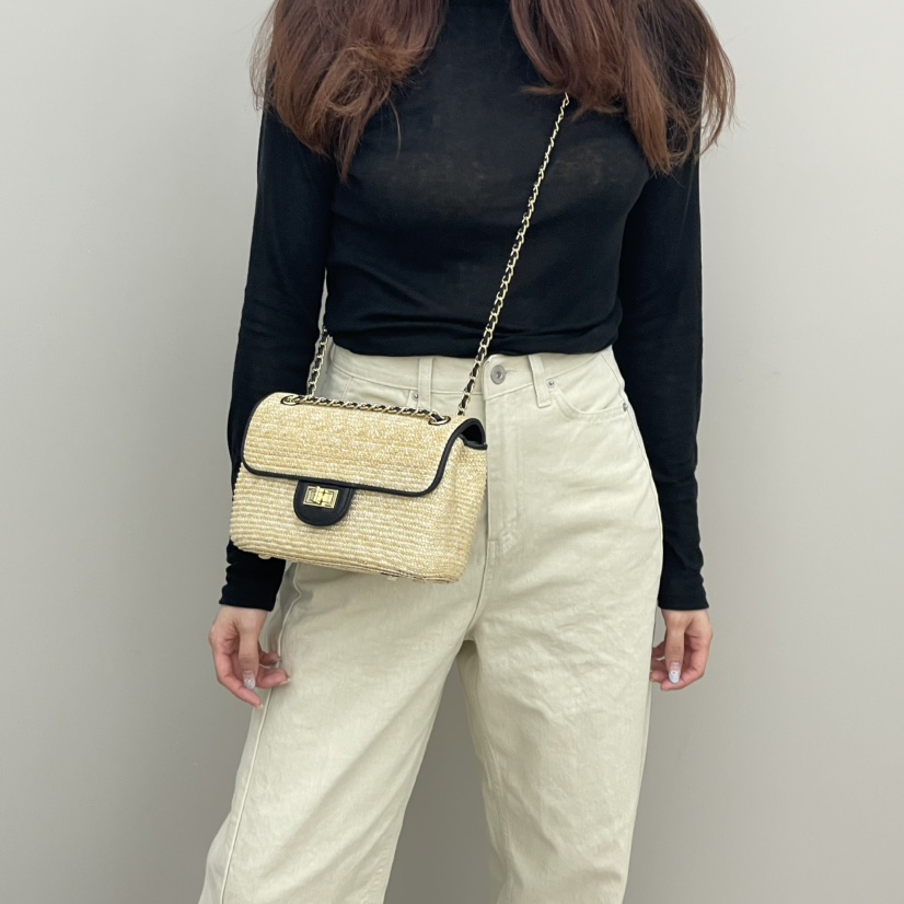 J PLACE東大門實拍女裝新品26春夏人氣職業熱賣單肩斜跨包J PLACE單肩/斜跨包