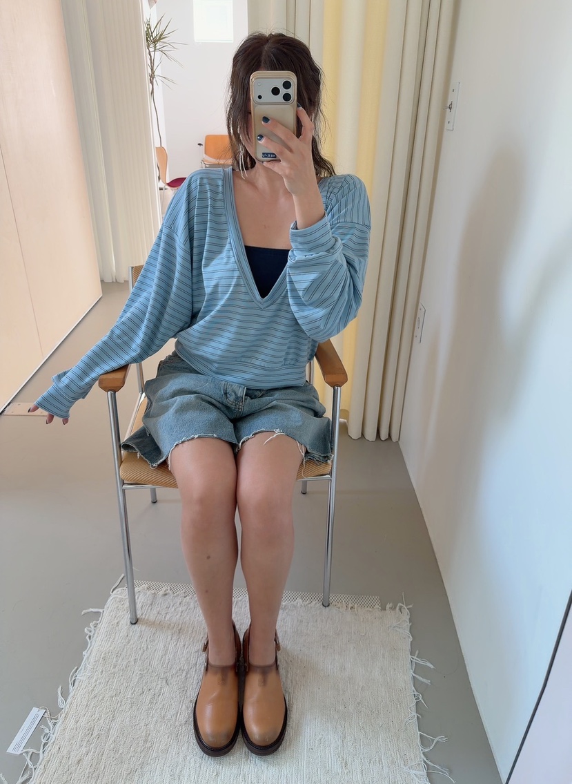 DE VENTI韓國代購女裝新款人氣休閑真品職業26春夏衛衣V領DE VENTI衛衣