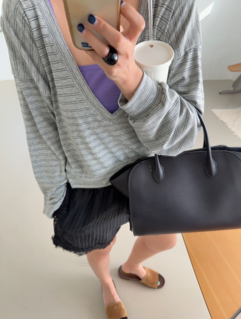 DE VENTI韓國代購女裝新款人氣休閑真品職業26春夏衛衣V領DE VENTI衛衣