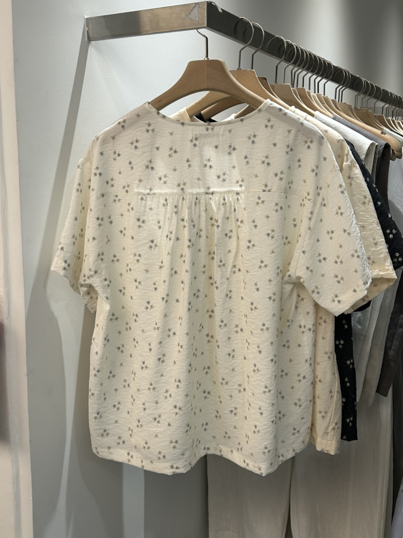 PEPPER-L韓國代購女裝新品人氣真品推薦休閑時尚襯衫蕾絲衫PEPPER襯衫/蕾絲衫