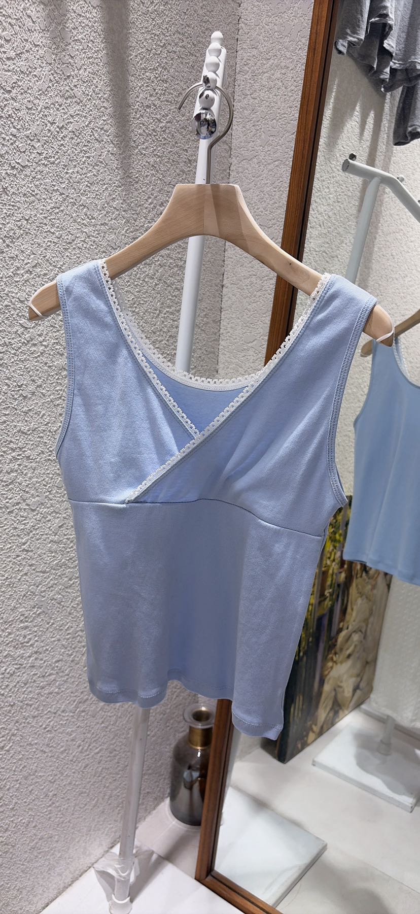 N BROWN東大門直郵女裝新款真品時尚推薦吊帶背心V領蕾絲N BROWN吊帶/背心圖色2