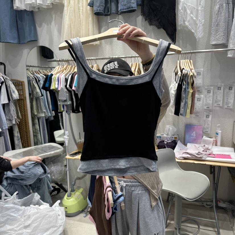 HOT PLACE/DREAM GIRIS/HOT ISSUE韓國直郵女士新品人氣吊帶背心假兩件HOT PLACE/DREAM GIRIS/HOT ISSUE吊帶/背心