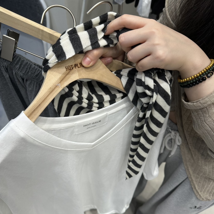 HOT PLACE/DREAM GIRIS/HOT ISSUE東大門代購女士新款26春夏套裝含圍巾套裝HOT PLACE/DREAM GIRIS/HOT ISSUE套裝