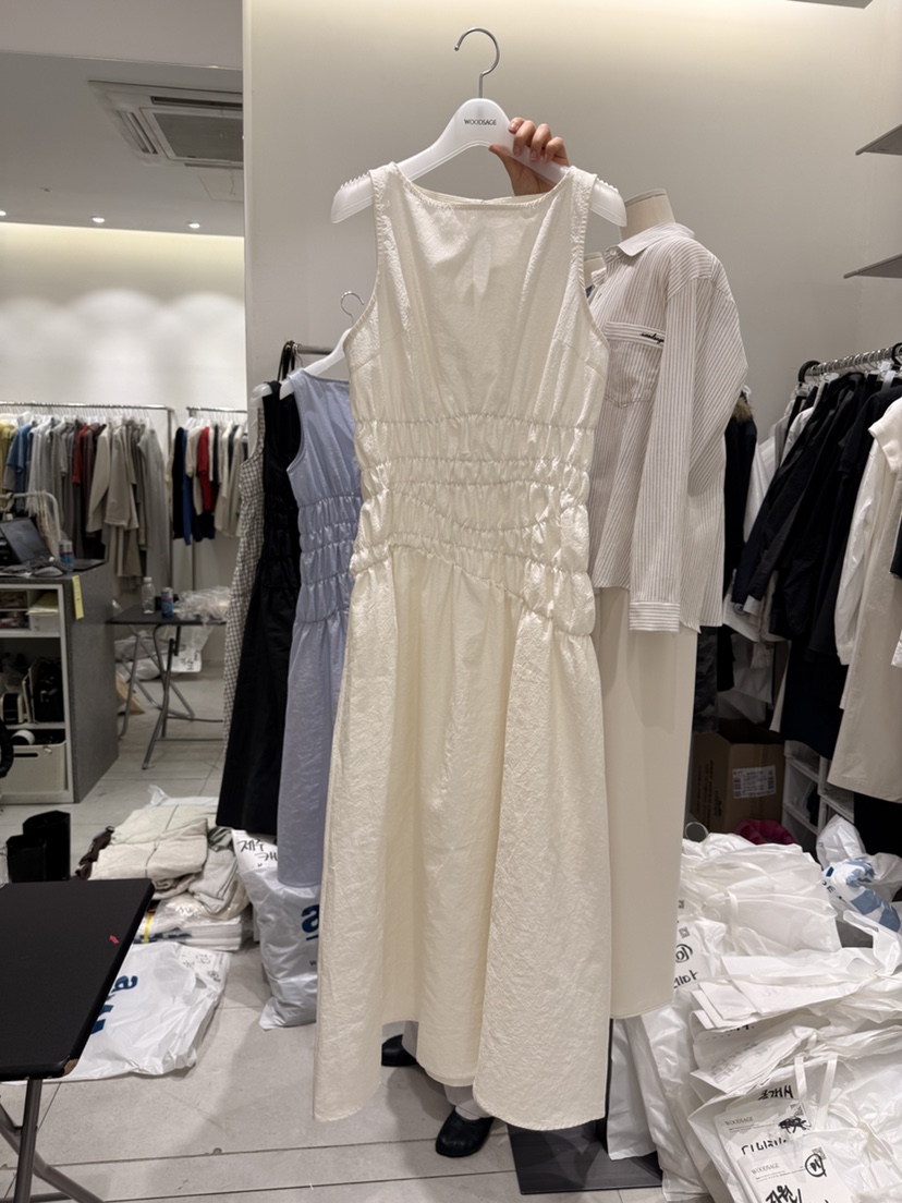 WOOD SAGE韓國直郵女裝新款休閑時尚職業熱賣推薦連衣裙WOOD SAGE連衣裙圖色1