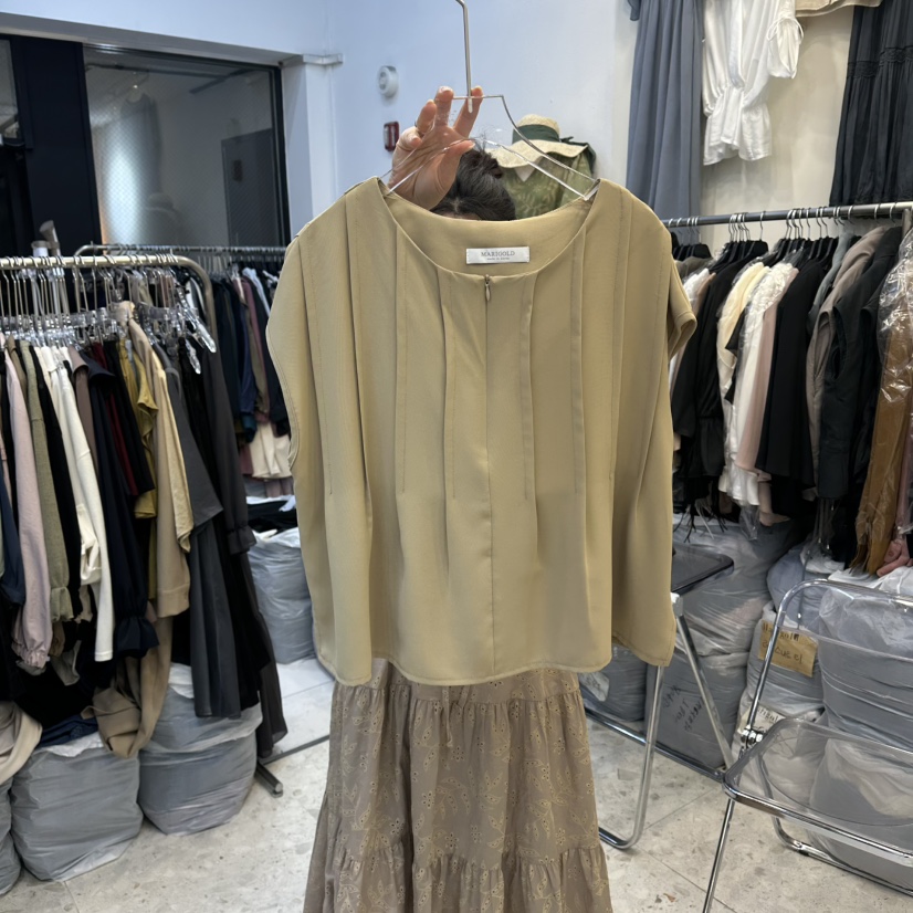 MARIGOLD韓國代購女裝新款時尚人氣26春夏真品馬甲拉鏈褶裥MARIGOLD馬甲圖色1