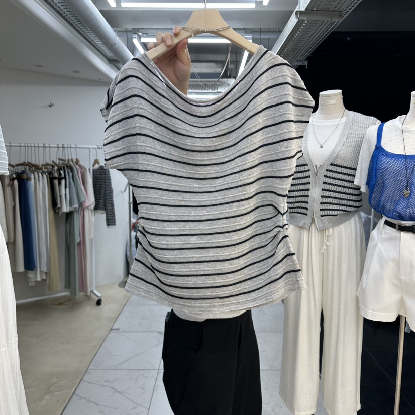 FLYFLY/LULULALLA/LIVE韓國直郵女裝新款熱賣T恤不含項鏈FLYFLY/LULULALLA/LIVET恤