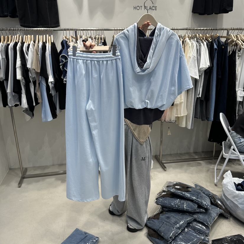 HOT PLACE/DREAM GIRIS/HOT ISSUE韓國直郵女裝新款時尚套裝連帽衫套裝HOT PLACE/DREAM GIRIS/HOT ISSUE套裝