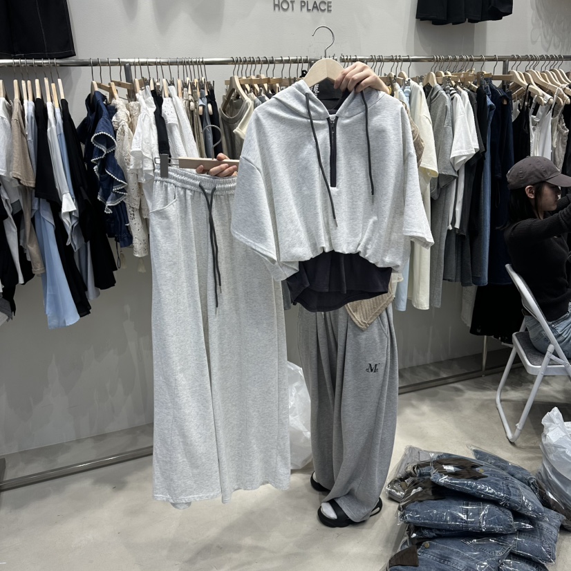 HOT PLACE/DREAM GIRIS/HOT ISSUE韓國直郵女裝新款時尚套裝連帽衫套裝HOT PLACE/DREAM GIRIS/HOT ISSUE套裝圖色3