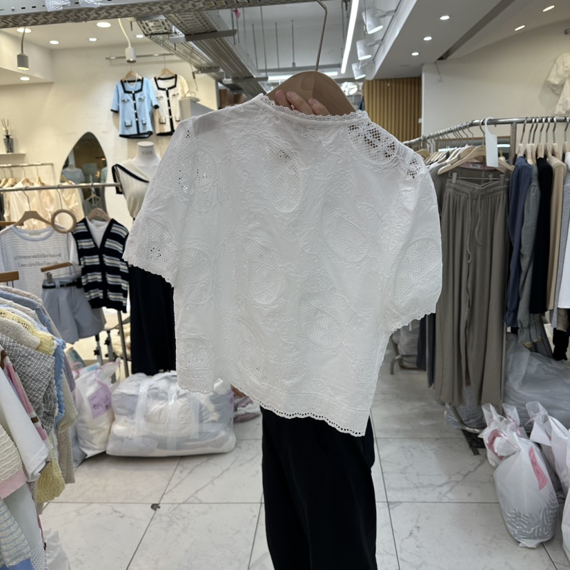 FLYFLY/LULULALLA/LIVE東大門實拍女士新款真品襯衫蕾絲衫FLYFLY/LULULALLA/LIVE襯衫/蕾絲衫