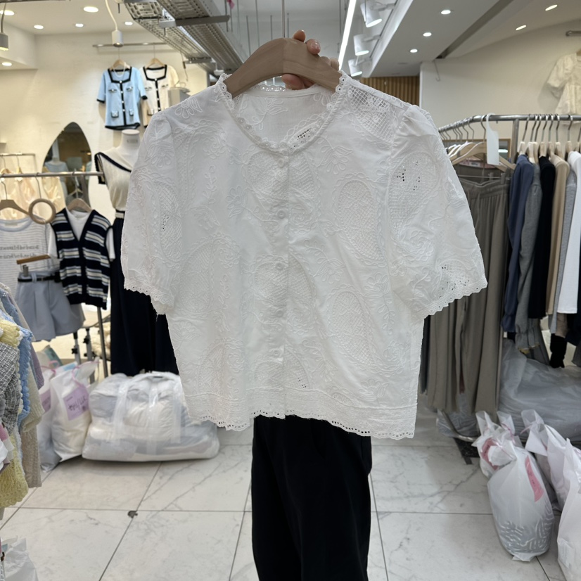 FLYFLY/LULULALLA/LIVE東大門實拍女士新款真品襯衫蕾絲衫FLYFLY/LULULALLA/LIVE襯衫/蕾絲衫圖色1