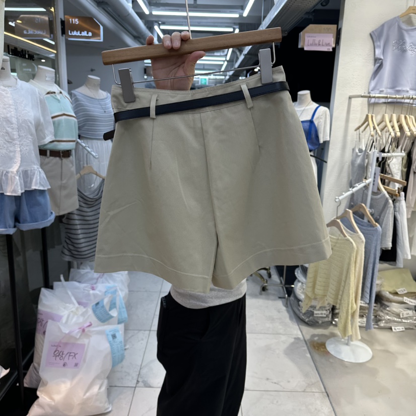 FLYFLY/LULULALLA/LIVE韓國代購女裝新款推薦短褲含腰帶口袋FLYFLY/LULULALLA/LIVE短褲