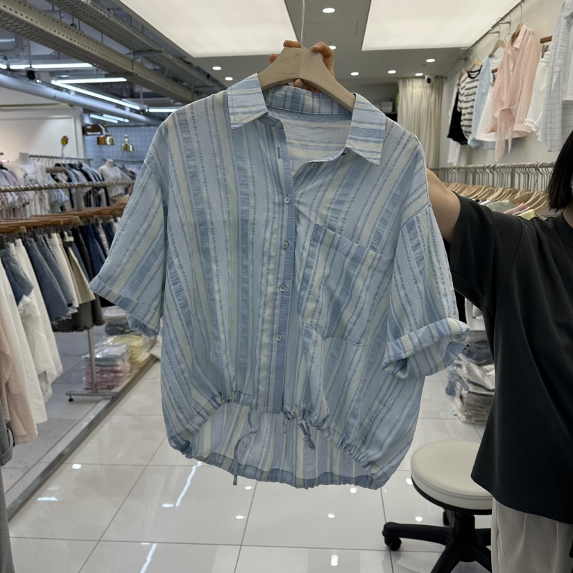 FLYFLY/LULULALLA/LIVE東大門代購女士新款26春夏襯衫蕾絲衫FLYFLY/LULULALLA/LIVE襯衫/蕾絲衫圖色2