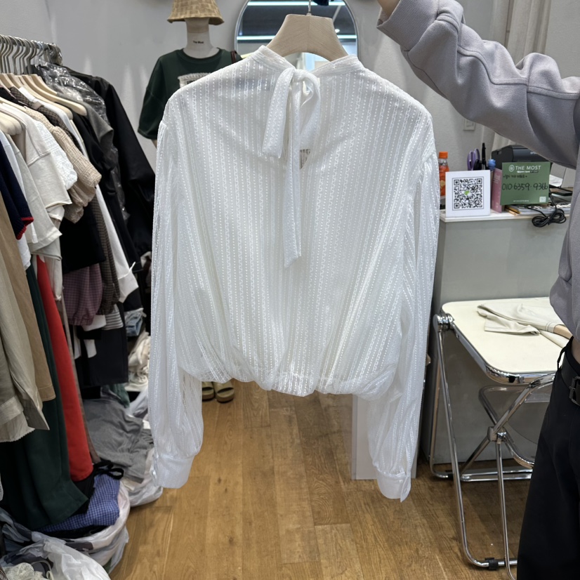 THE MOST-Q東大門直郵女裝新款時尚人氣真品襯衫蕾絲衫THE MOST襯衫/蕾絲衫