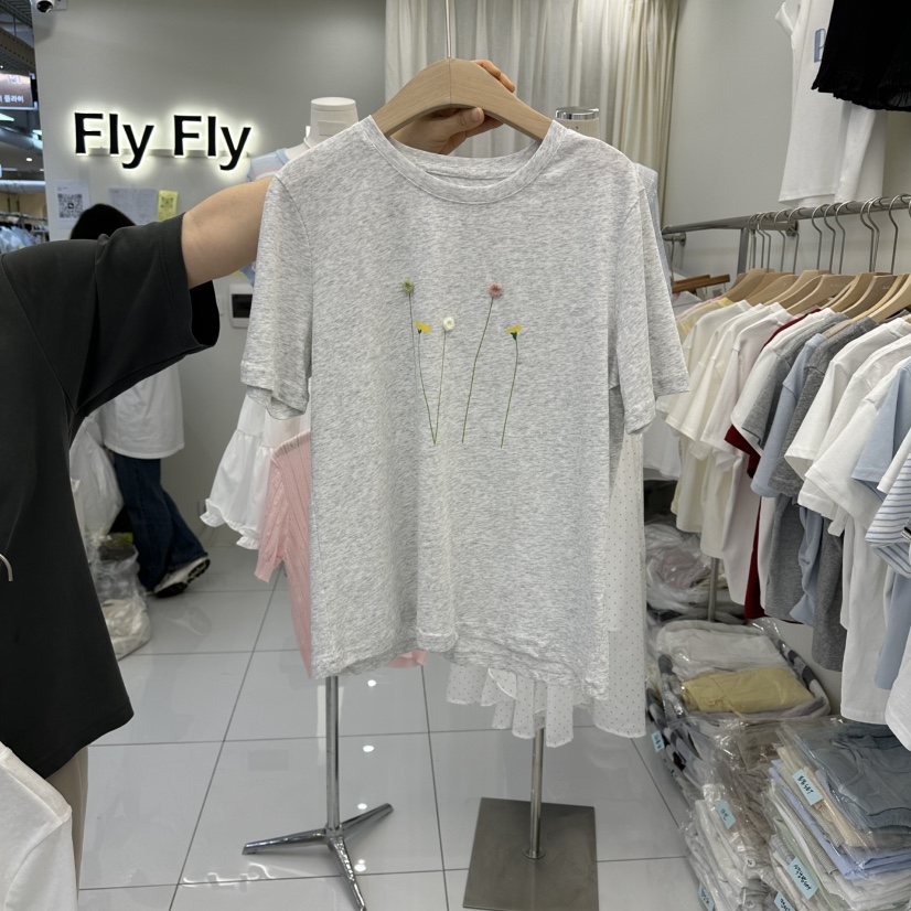 FLYFLY/LULULALLA/LIVE東大門直郵女裝新款職業26春夏T恤FLYFLY/LULULALLA/LIVET恤圖色2