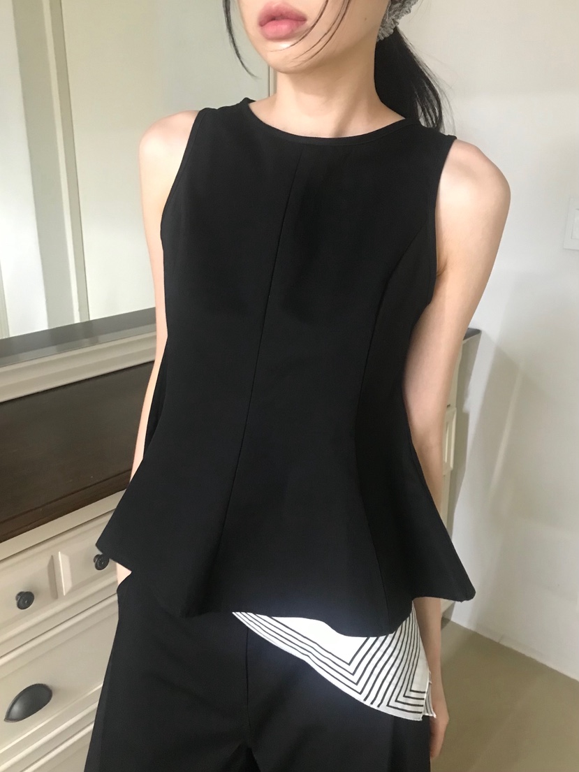 ME MO東大門代購女裝新品26春夏熱賣真品人氣推薦吊帶背心ME MO吊帶/背心