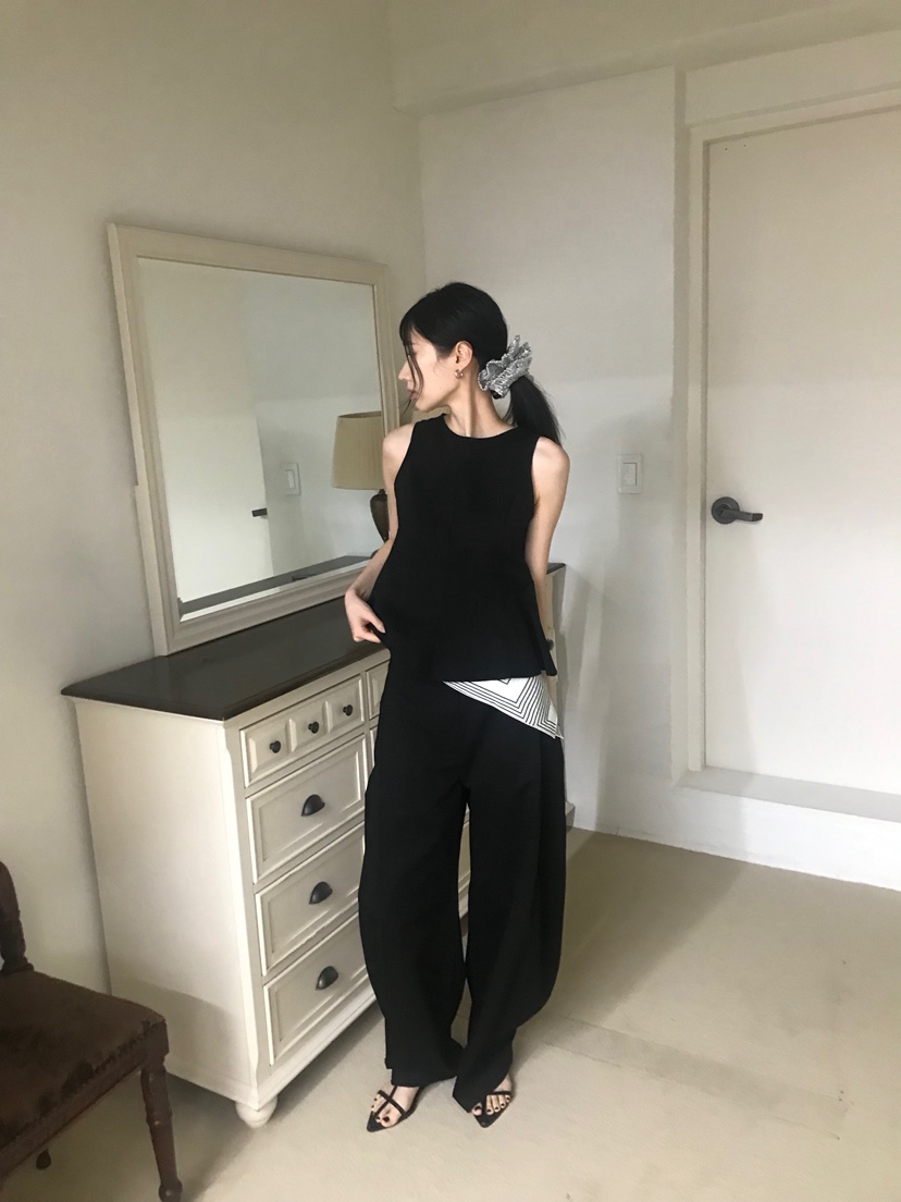 ME MO東大門代購女裝新品26春夏熱賣真品人氣推薦吊帶背心ME MO吊帶/背心