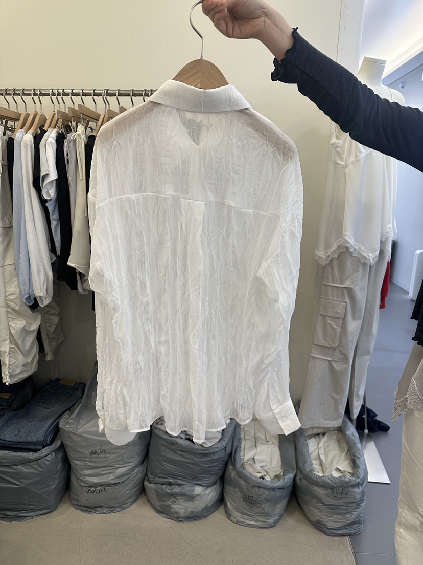 MONDAYMORING東大門代購女裝新款休閑熱賣真品襯衫蕾絲衫MONDAYMORING襯衫/蕾絲衫