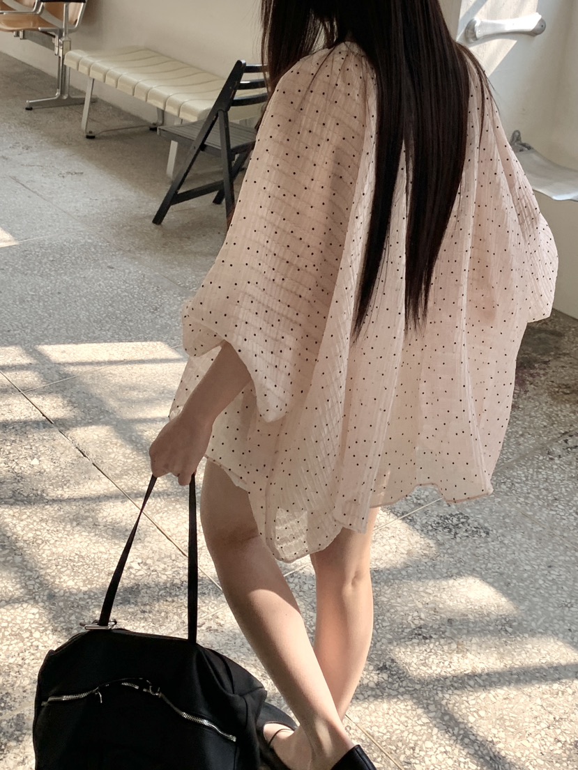 LOGARDEN東大門實拍女士新品推薦時尚26春夏襯衫蕾絲衫褶皺LO GARDEN襯衫/蕾絲衫