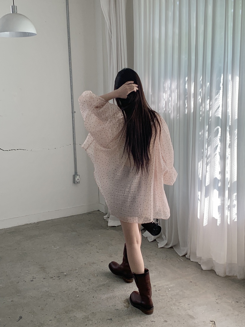 LOGARDEN東大門實拍女士新品推薦時尚26春夏襯衫蕾絲衫褶皺LO GARDEN襯衫/蕾絲衫