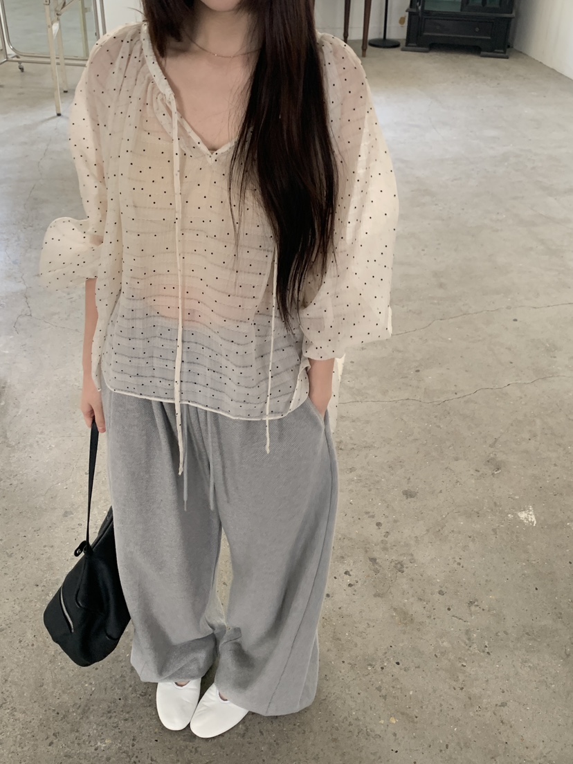 LOGARDEN東大門實拍女士新品推薦時尚26春夏襯衫蕾絲衫褶皺LO GARDEN襯衫/蕾絲衫圖色2