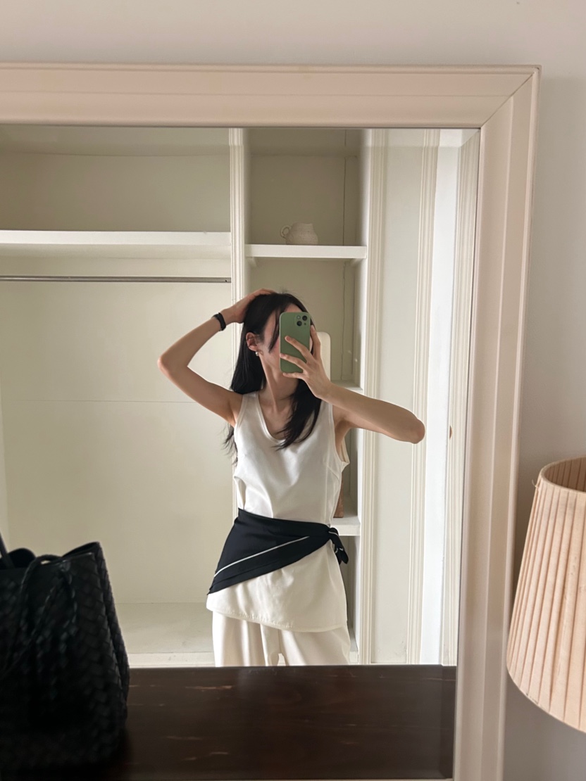 ME MO東大門代購女裝新品26春夏時尚職業熱賣人氣吊帶背心ME MO吊帶/背心