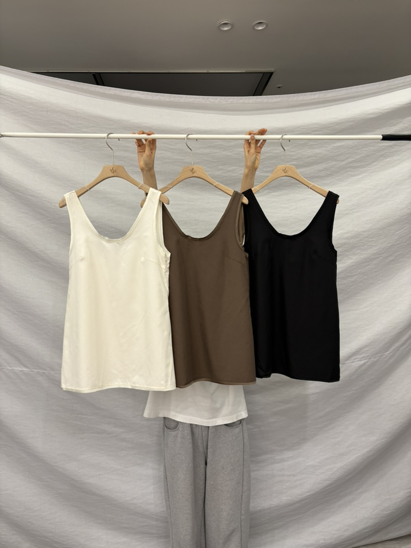 ME MO東大門代購女裝新品26春夏時尚職業熱賣人氣吊帶背心ME MO吊帶/背心