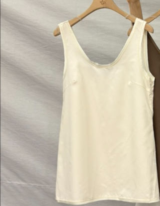 ME MO東大門代購女裝新品26春夏時尚職業熱賣人氣吊帶背心ME MO吊帶/背心圖色1