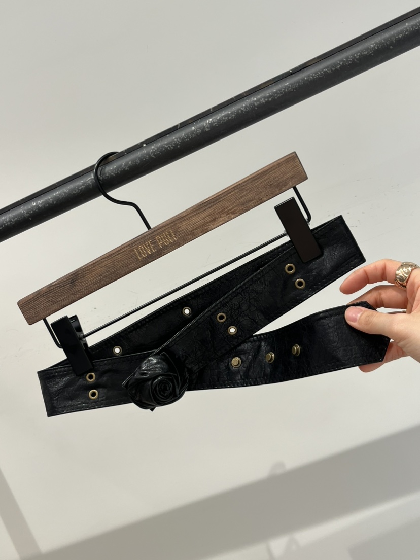 LOVE PULL東大門代購女裝新款職業真品時尚人氣推薦腰帶LOVE PULL腰帶