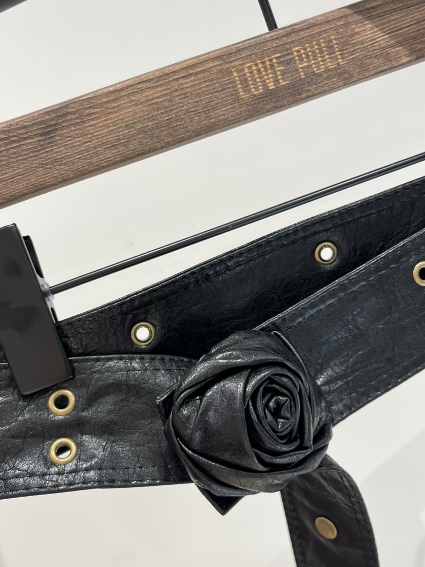 LOVE PULL東大門代購女裝新款職業真品時尚人氣推薦腰帶LOVE PULL腰帶