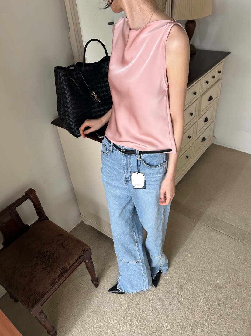 ME MO韓國代購女士新款熱賣時尚推薦人氣休閑吊帶背心緞面ME MO吊帶/背心