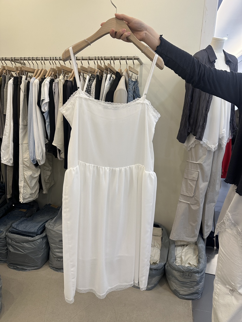 MONDAYMORING東大門代購女士新款26春夏熱賣職業時尚連衣裙MONDAYMORING連衣裙