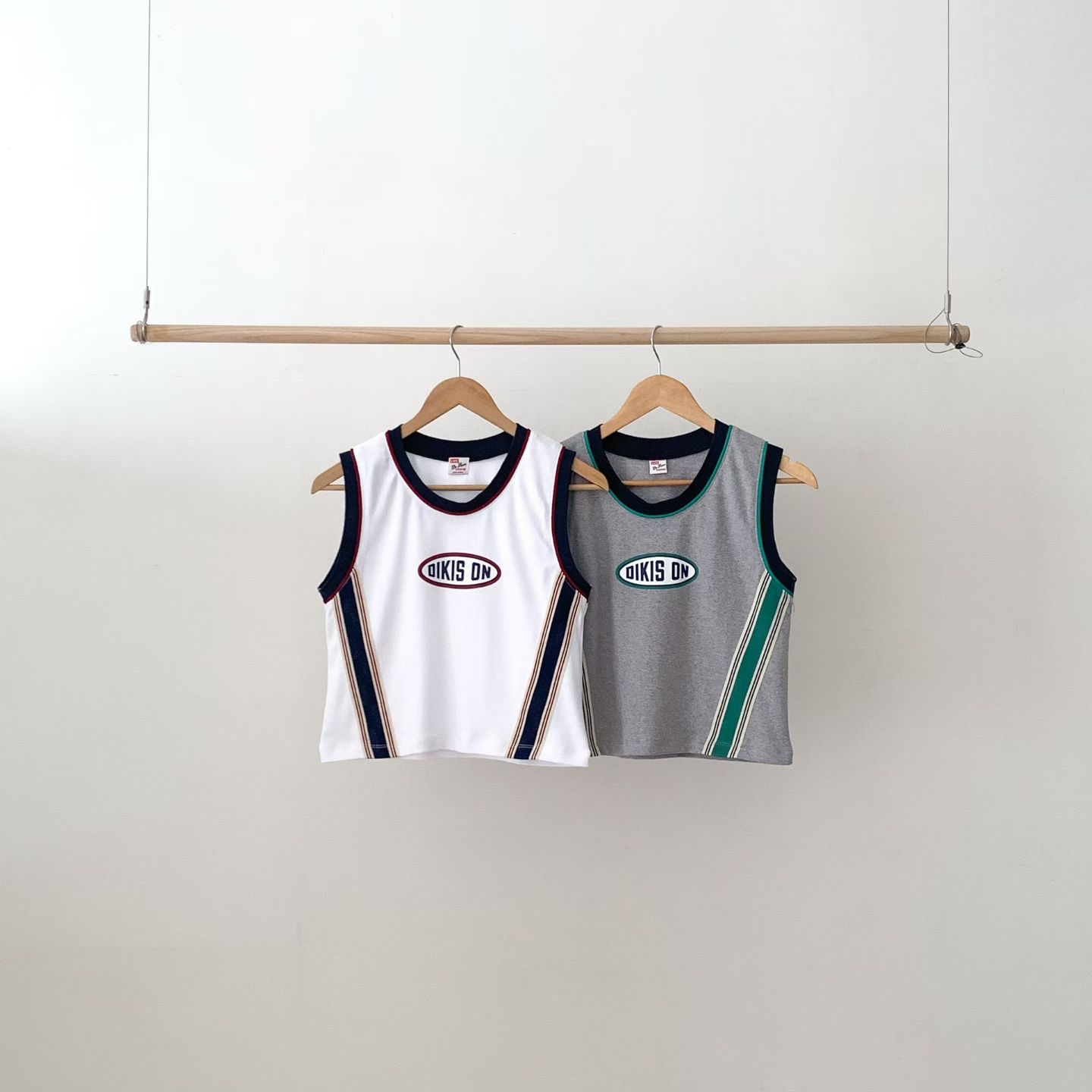 L V C東大門直郵女裝新品熱賣職業26春夏人氣推薦吊帶背心L_V_C吊帶/背心圖色2左二色