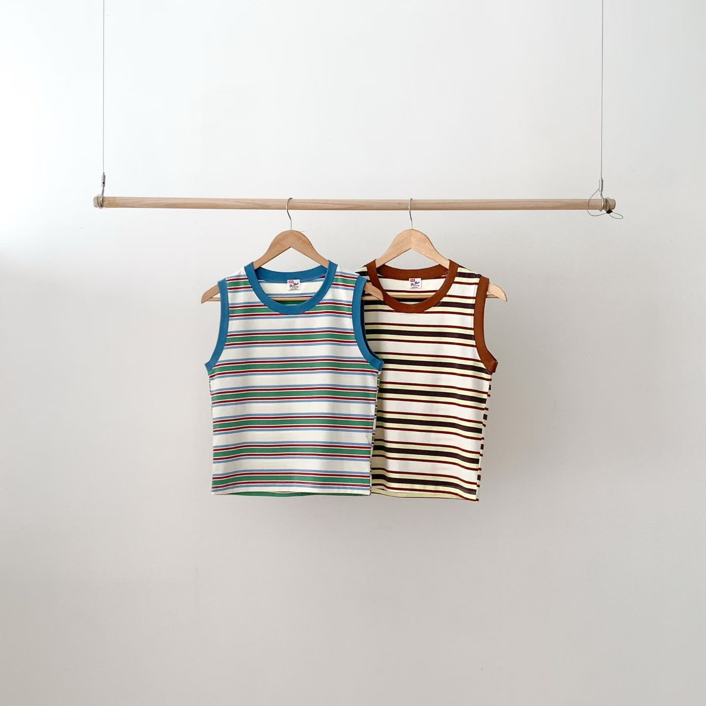 L V C韓國直郵女士新款26春夏熱賣休閑推薦時尚吊帶背心L_V_C吊帶/背心圖色2左二色