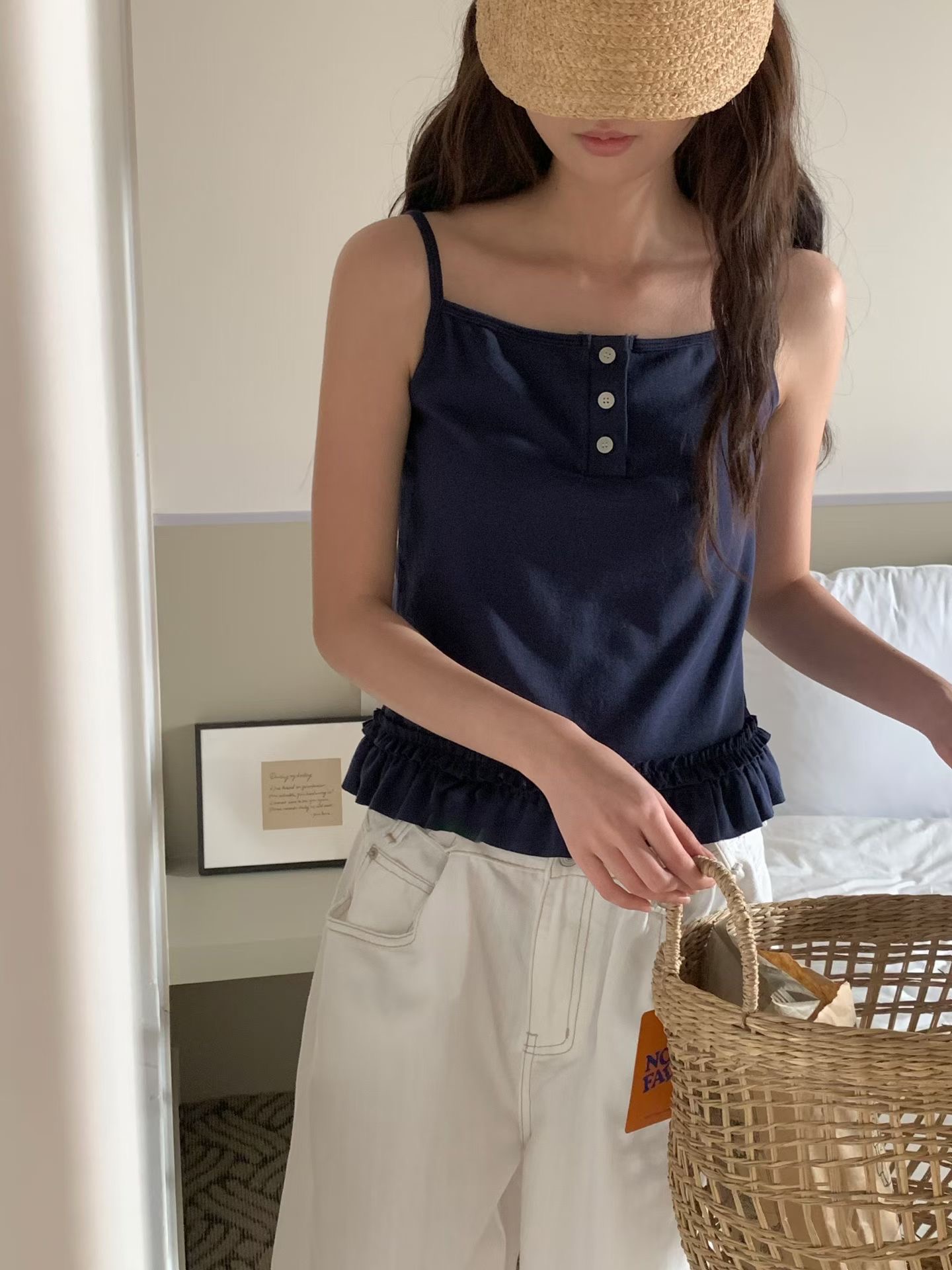 L V C韓國直郵女裝新品真品時尚人氣職業熱賣推薦吊帶背心L_V_C吊帶/背心圖色3