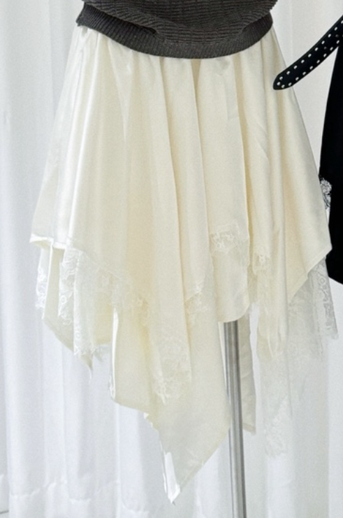 SYMBOL韓國直郵女裝新品休閑職業半身裙中短裙不對稱蕾絲SYMBOL半身裙/中短裙圖色1