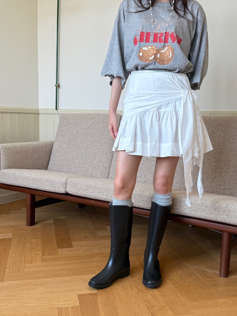 YES韓國直郵實拍女士新款熱賣推薦時尚職業26春夏短裙圍巾YES短裙