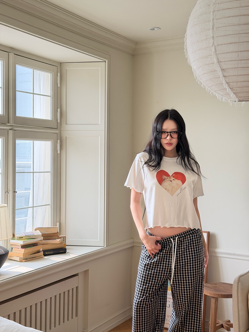 YES韓國東大門直郵女裝新款人氣休閑時尚職業26春夏熱賣T恤YEST恤