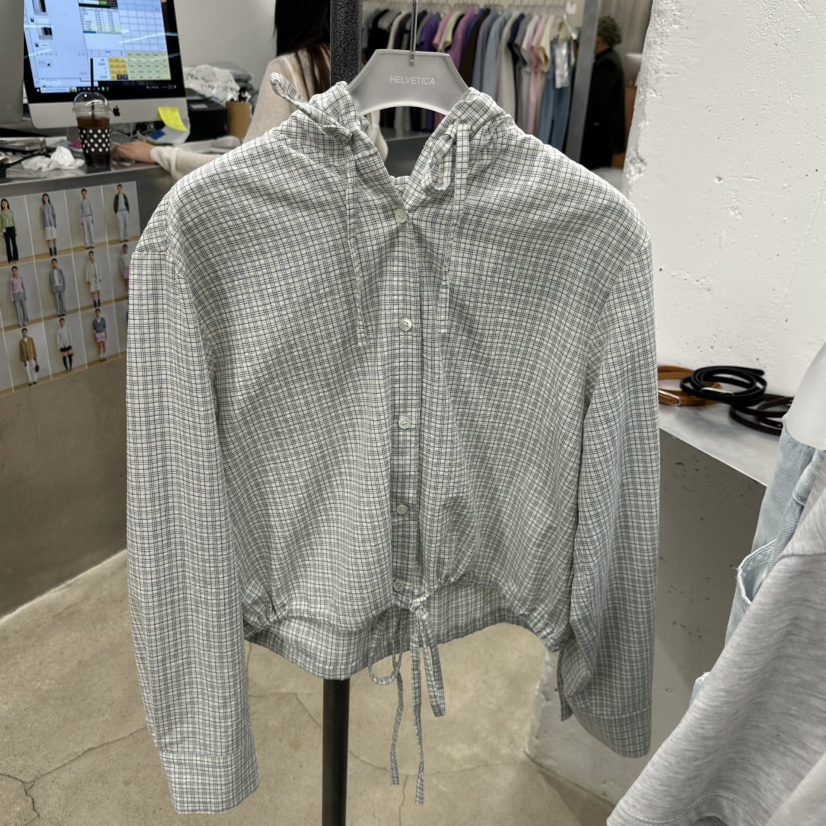 HELVETICA韓國直郵女士新品休閑26春夏熱賣推薦襯衫蕾絲衫HELVETICA襯衫/蕾絲衫圖色1