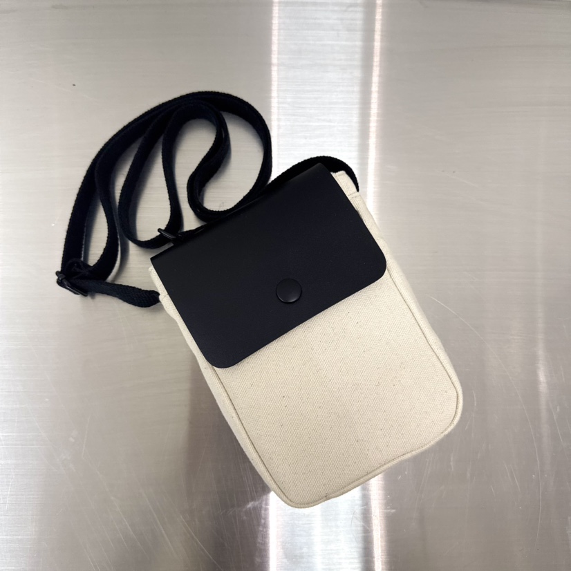 RIVER韓國東大門直郵女士新款推薦26春夏人氣時尚單肩斜跨包WATER/RIVER單肩/斜跨包