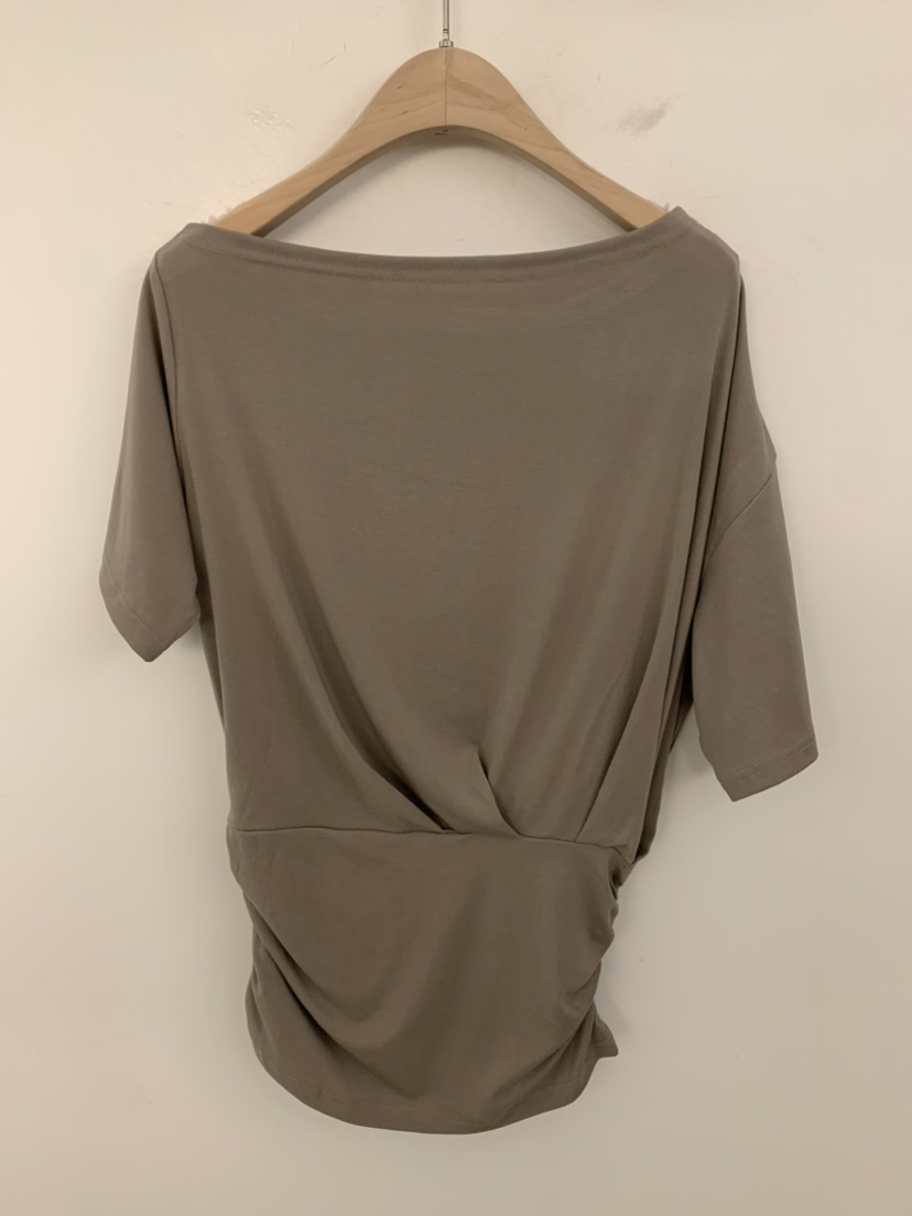 UNDER KEY韓國直郵女士新款休閑熱賣職業人氣推薦時尚T恤UNDER KEYT恤