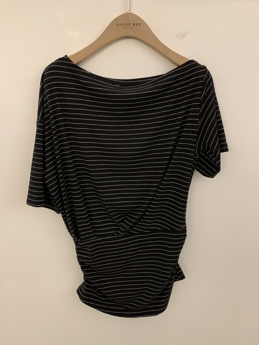 UNDER KEY韓國直郵女士新款休閑熱賣職業人氣推薦時尚T恤UNDER KEYT恤圖色4