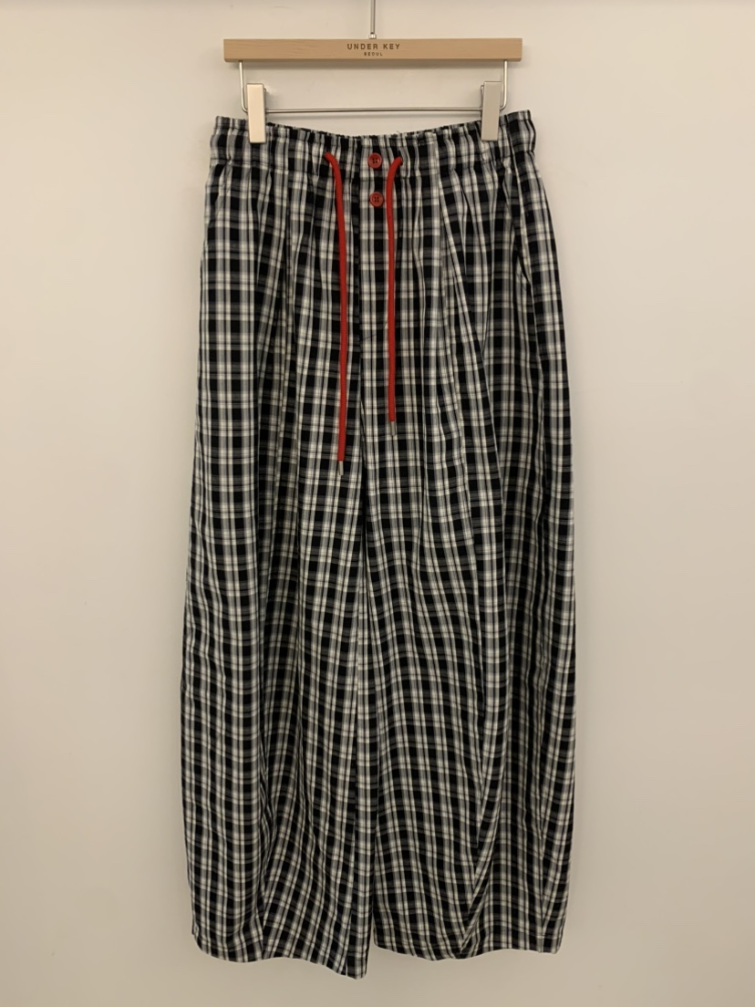 UNDER KEY韓國直郵女裝新款26春夏職業推薦人氣時尚休閑褲UNDER KEY休閑褲圖色1