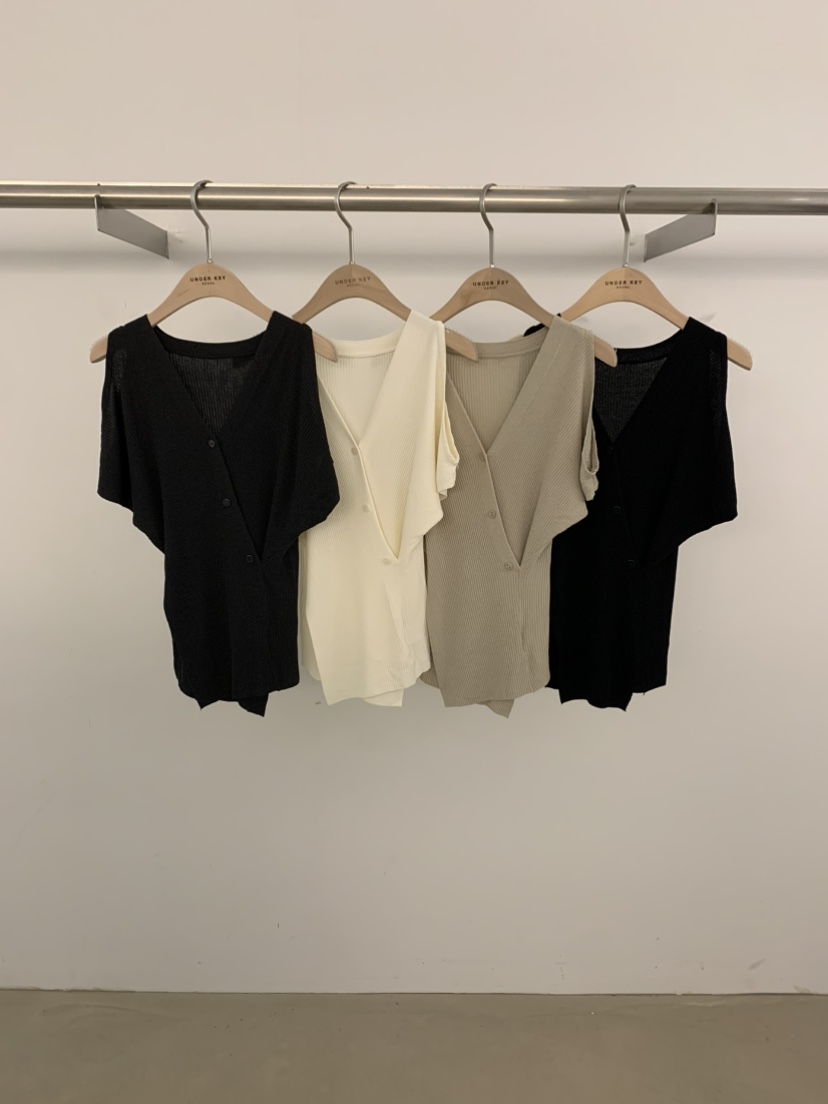 UNDER KEY韓國東大門直郵女士新款人氣針織衫不對稱開衩UNDER KEY針織衫