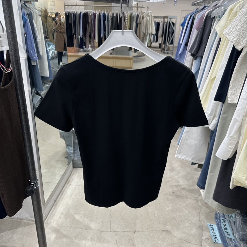 HELVETICA韓國直郵實拍女士新款休閑人氣職業26春夏熱賣T恤HELVETICAT恤圖色3黑色