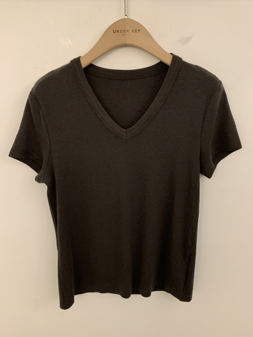 UNDER KEY韓國東大門直郵女士新品休閑人氣推薦熱賣時尚T恤UNDER KEYT恤圖色3
