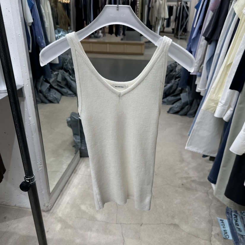 HELVETICA韓國東大門直郵女裝新款時尚休閑推薦26春夏吊帶背心HELVETICA吊帶/背心圖色1