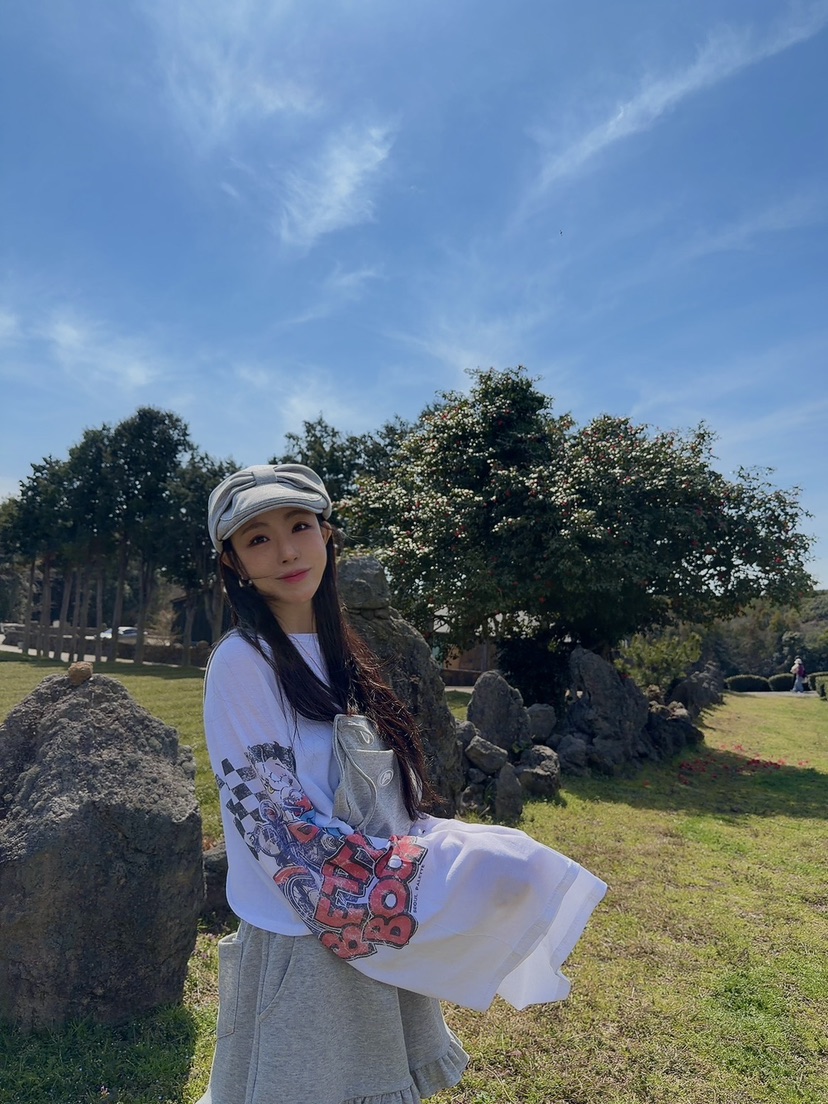 PALETTE-Q韓國直郵女裝新款人氣熱賣時尚26春夏職業長袖T恤PALETTE-Q長袖T恤