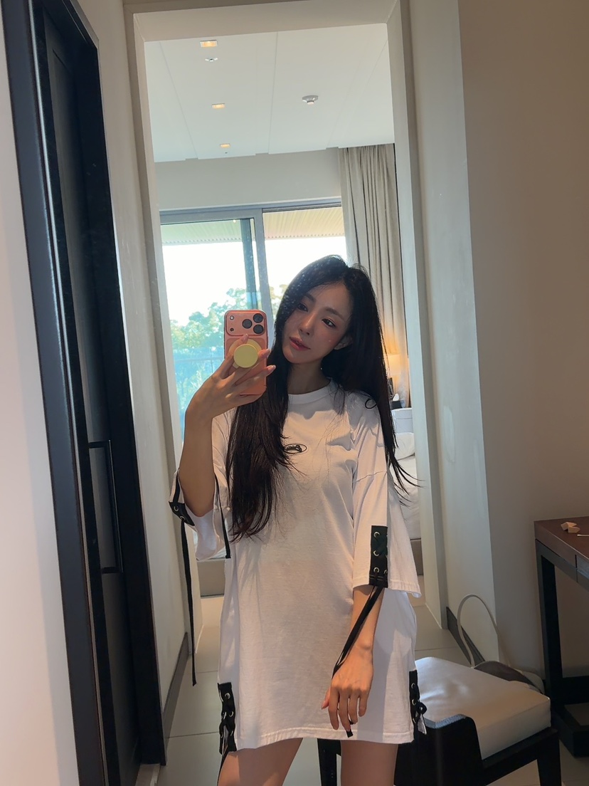 PALETTE-Q韓國東大門直郵女裝新品26春夏時尚熱賣推薦T恤PALETTE-QT恤