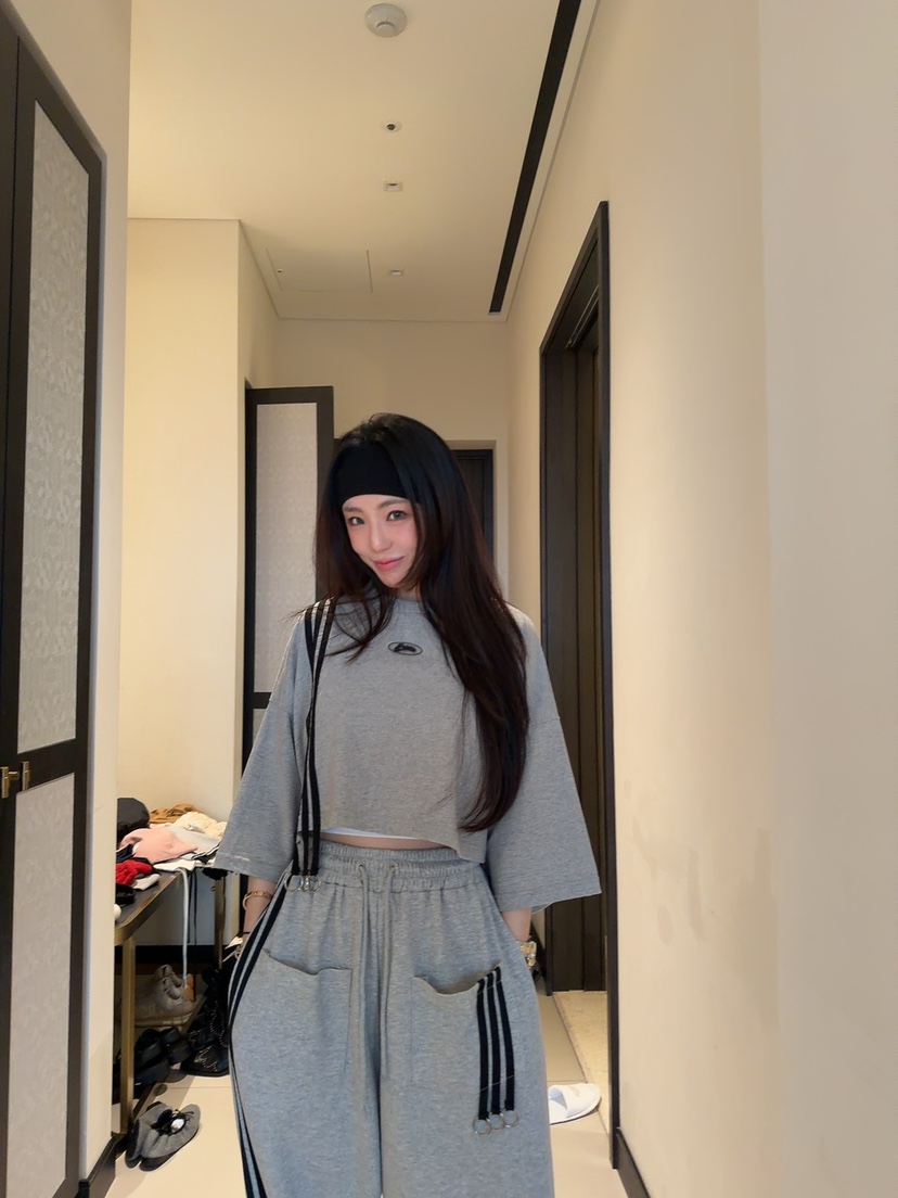 PALETTE-Q韓國代購女士新款熱賣時尚推薦26春夏人氣長袖T恤PALETTE-Q長袖T恤