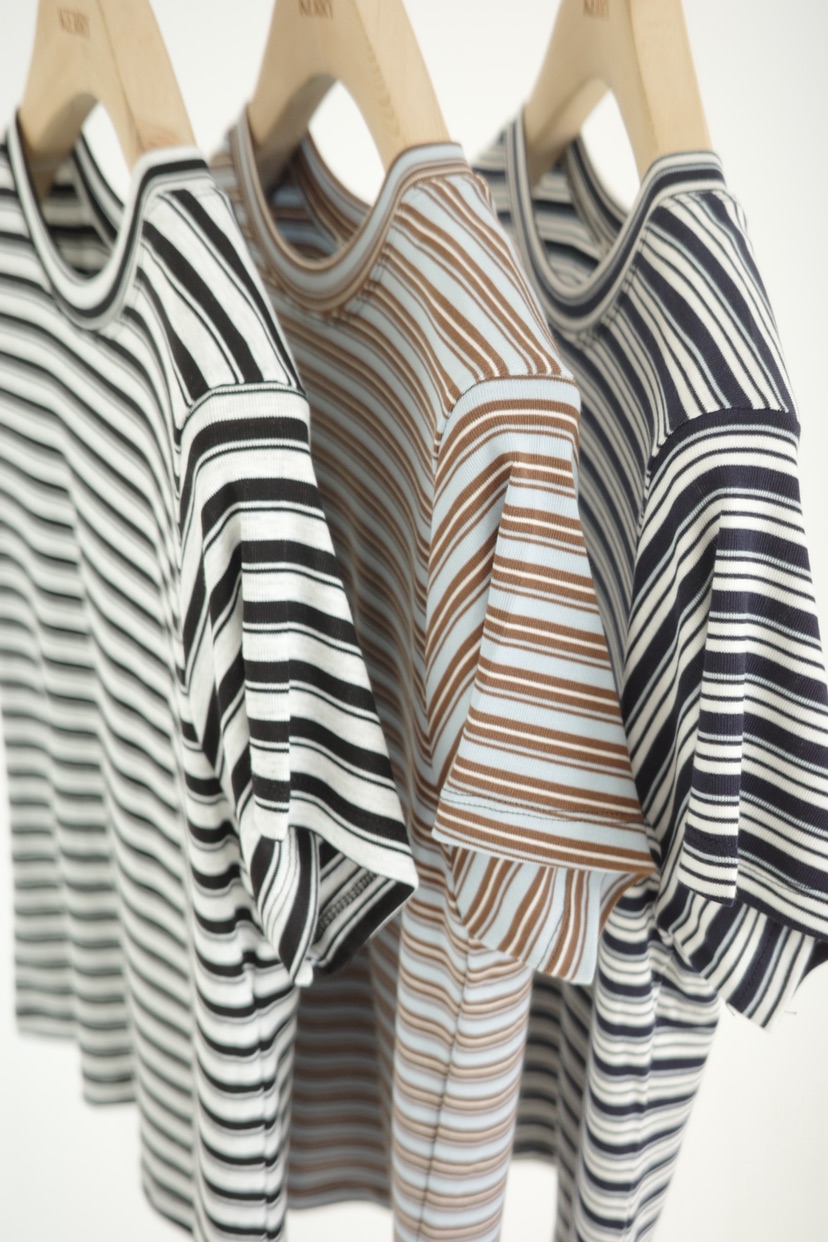 KERRY韓國東大門直郵女裝新款休閑推薦職業時尚熱賣T恤天絲KERRYT恤